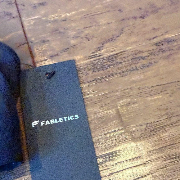 Fabletics Women's Sports Bra - Picture 2 of 4